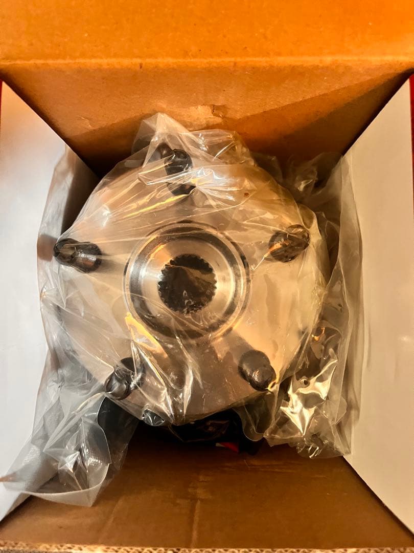 86(zn8、zn6) リア　ハブ　左右新品未使用品