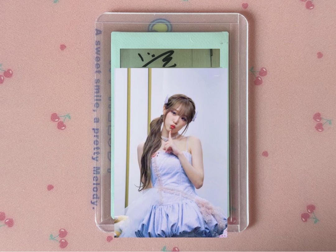 YENA イェナ ポラロイド ポラ 直筆 サイン チェキ 8/3 着場