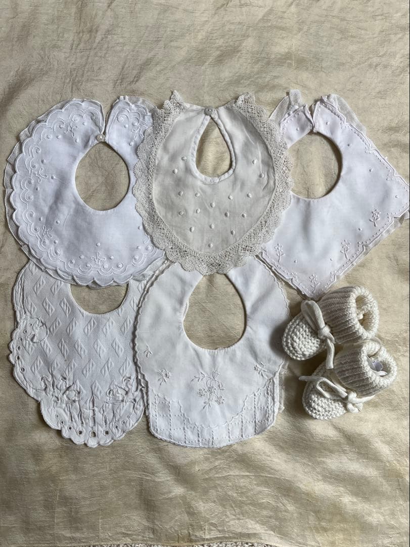 ◆SALE◆フランスアンティーク｜手作りスタイ5枚レース刺繍ドールテディベア