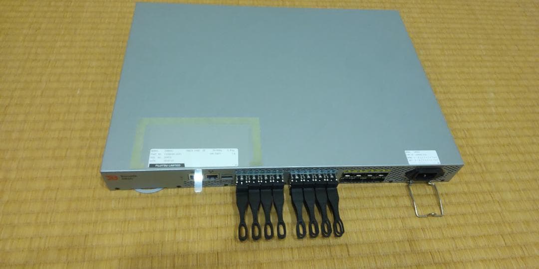 中古　Brocade G610 FCスイッチ(SFP+モジュール付き)#2