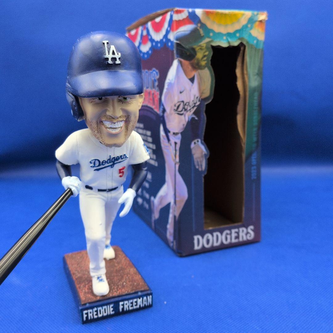 ジ*ー様 【スタジアム配布】フレディー・フリーマン ボブルヘッド ドジャース