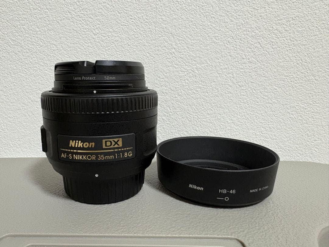単焦点Nikon AF-S NIKKOR 35mm f/1.8G レンズフード