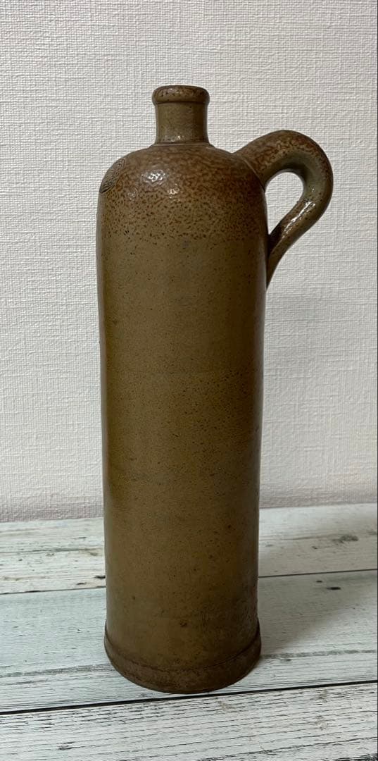 イギリスアンティーク　陶器製ボトル　2個セット