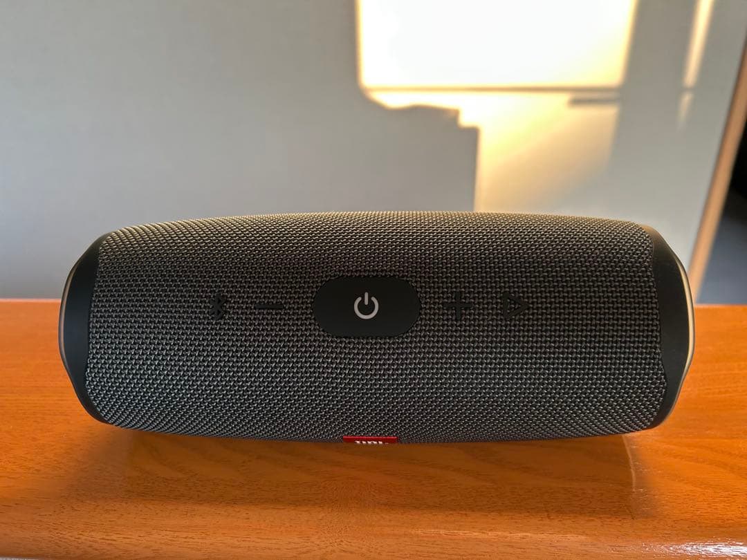 JBL Charge Essential2 ワイヤレススピーカー