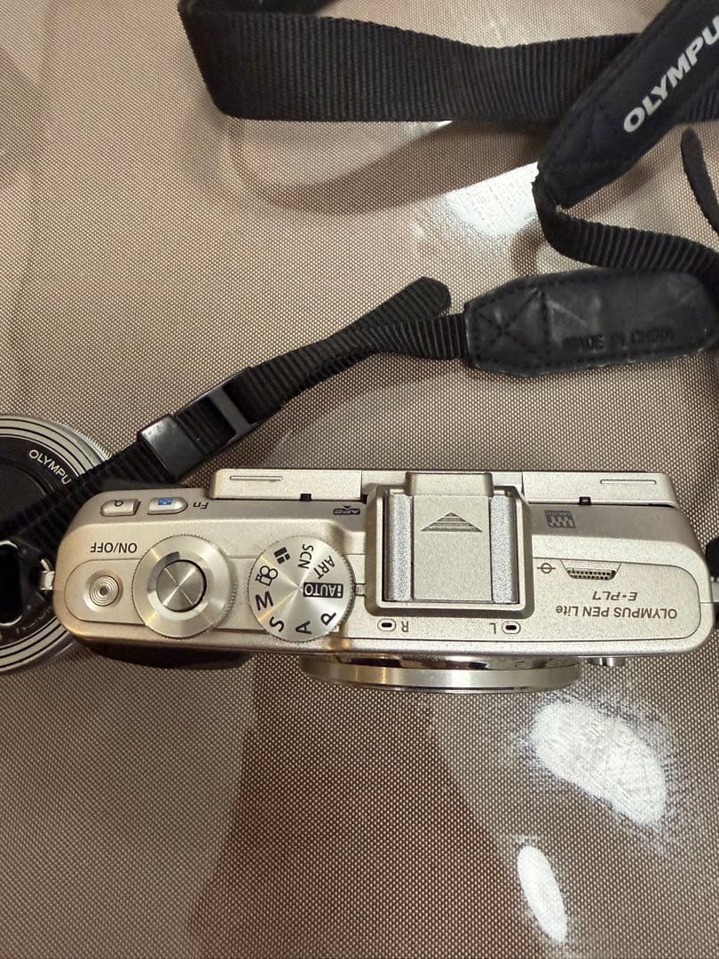 デジタルカメラ OLYMPUS PEN E-PL7