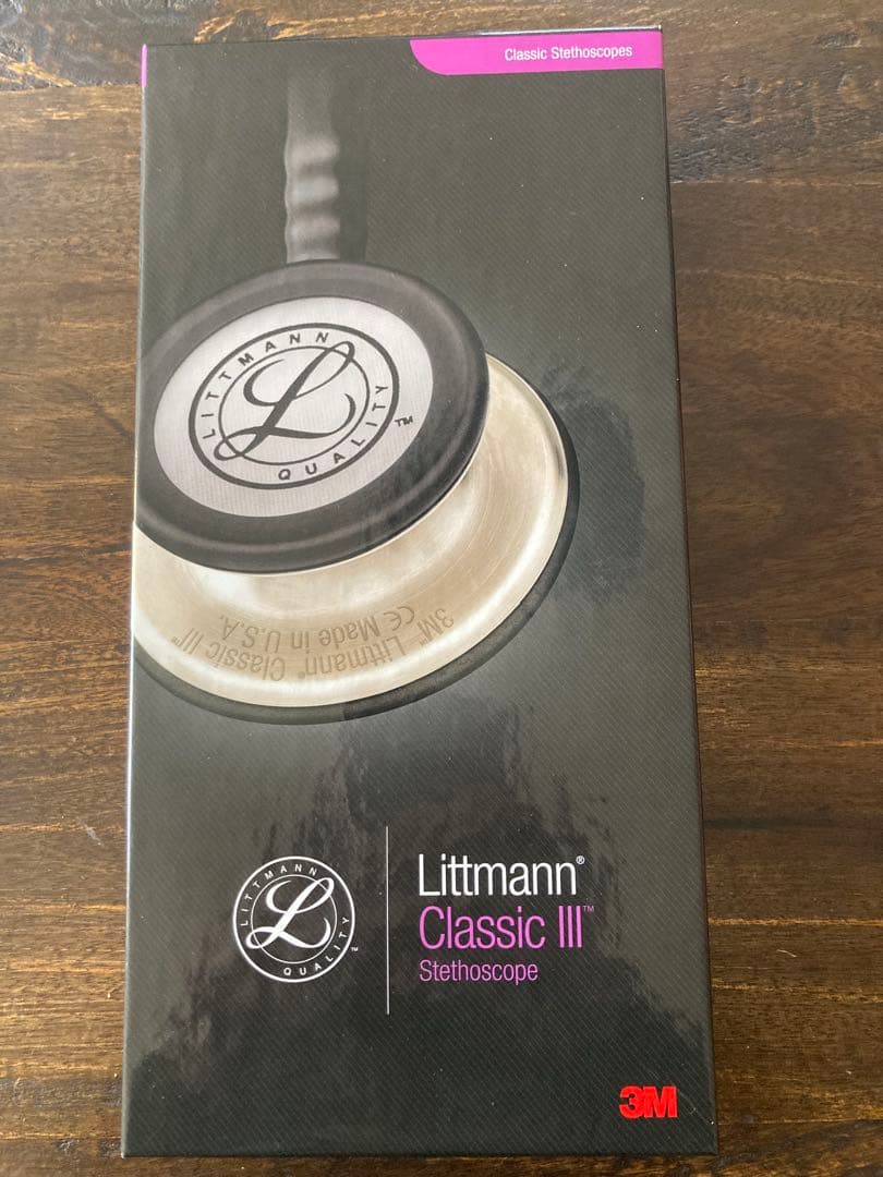 Littmann Classic III 聴診器、ケース付き。