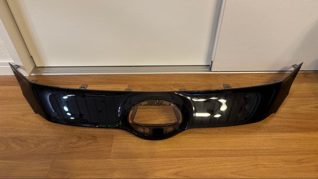 限定値引き‼︎新車外し‼︎80ハリアー　純正　フロント　アッパー　グリル