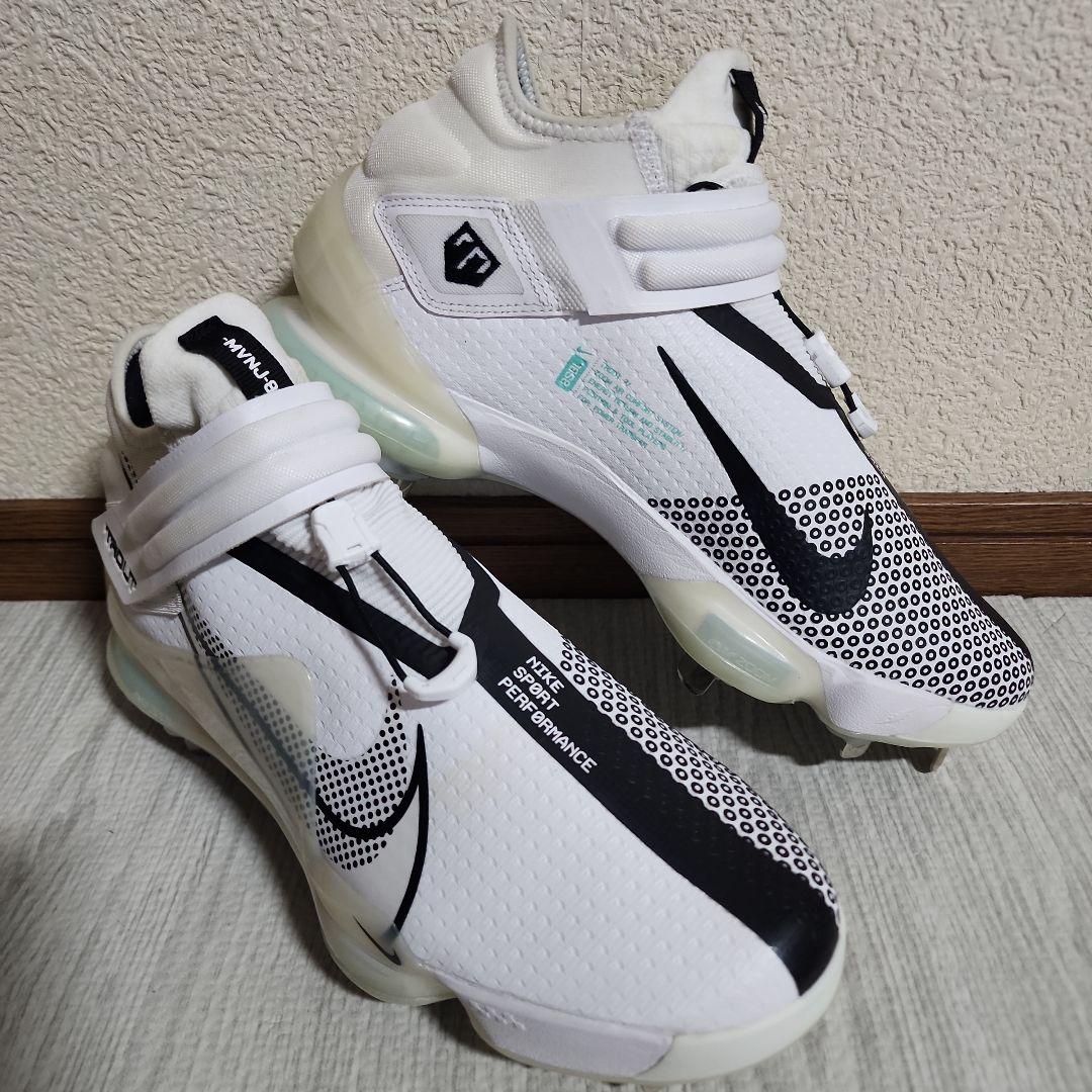 NIKE　トラウト　スパイク