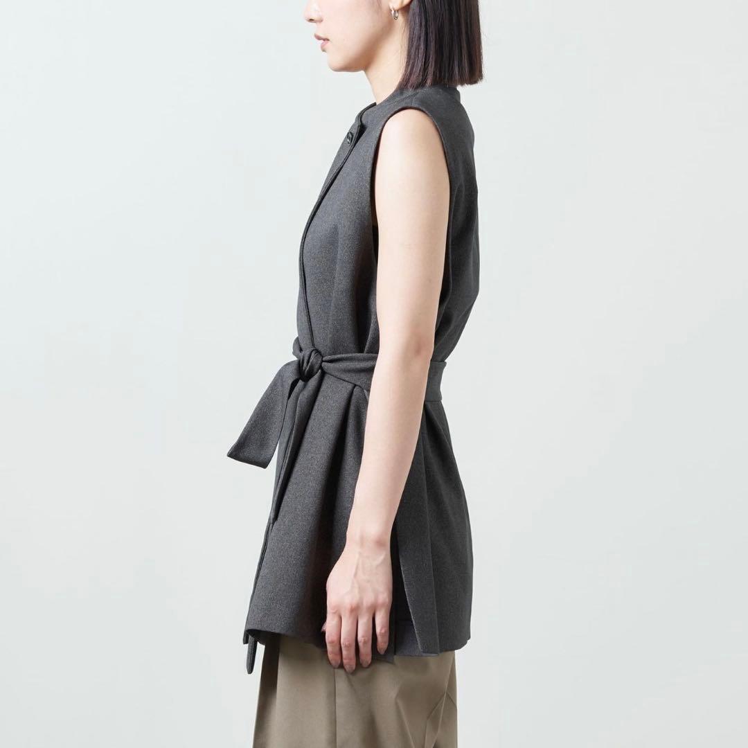 美品 人気 マルゥユナイテッドアローズ ウエストベルトジレ グレー