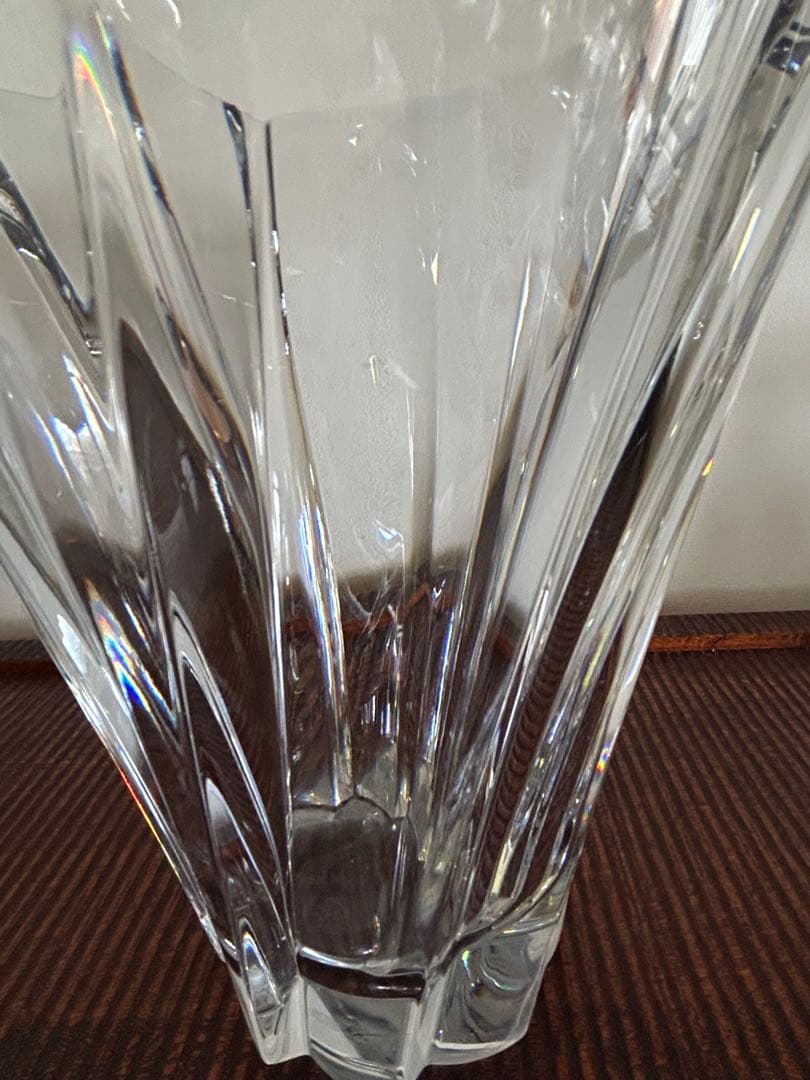 バカラ　オブジェクティフ　大型サイズ　25センチ　花瓶
