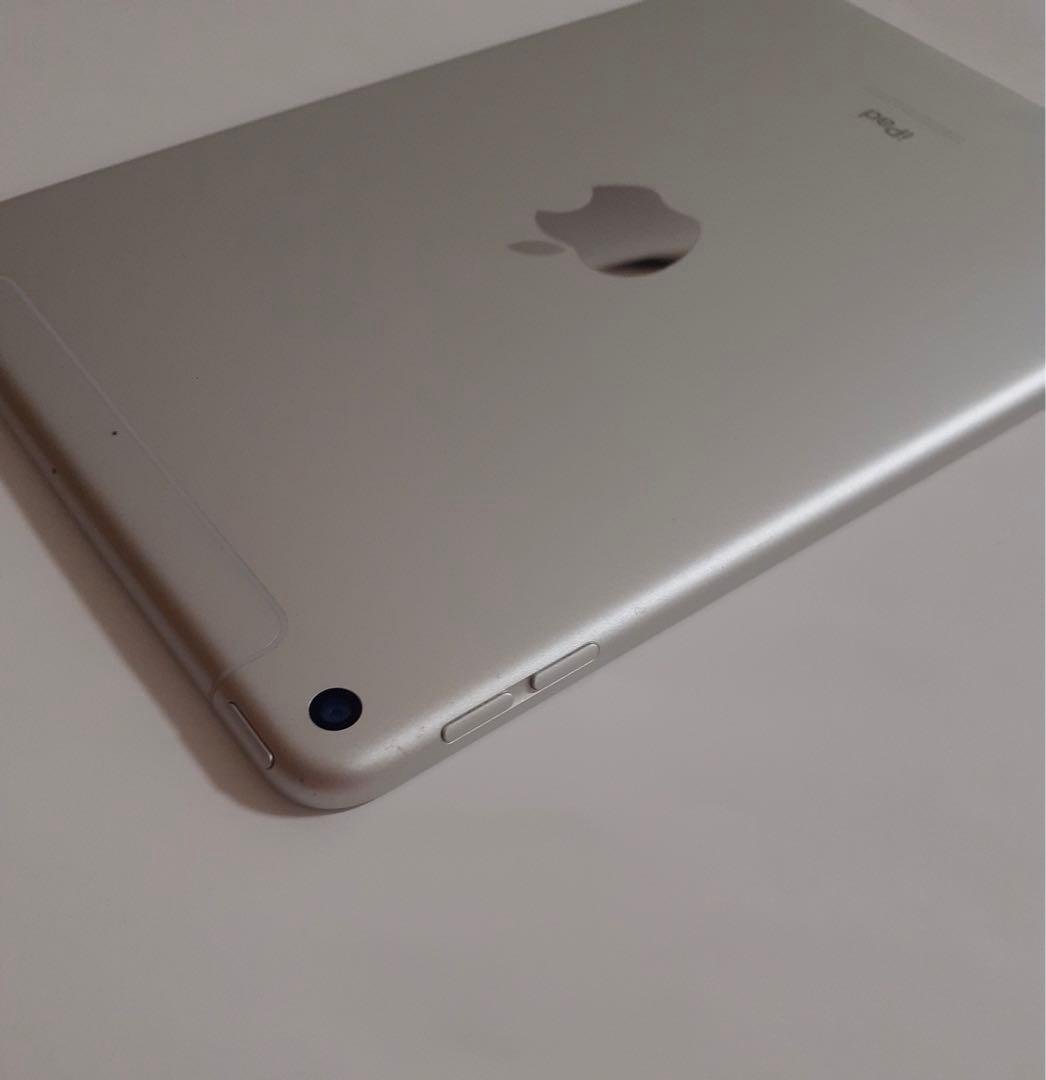 iPad mini 第五世代 256GB Wi-Fi+cellular シルバー