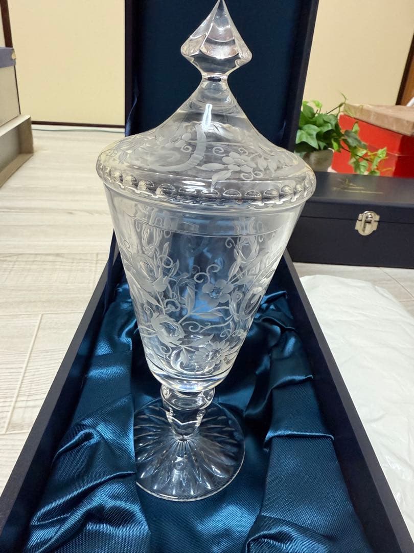 マイセン　花柄エッチングクリスタル　グラス