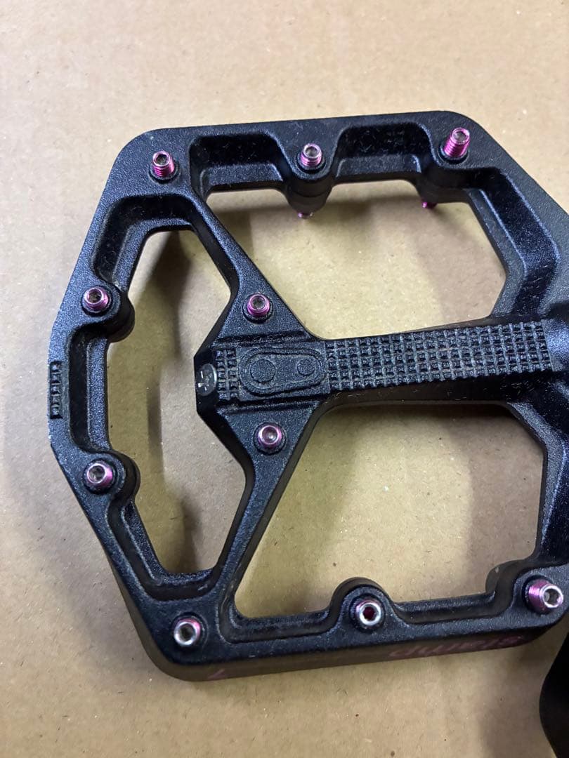 Crankbrothers Stamp7 フラットペダル Sサイズ