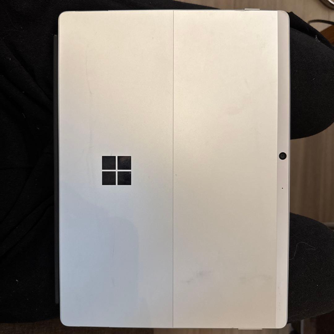 Surface pro 8 simモデル 純正キーボードカバーとペン付き