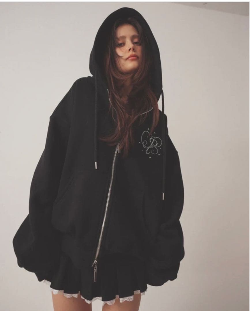 ペリキュールストーンモチーフ パーカー