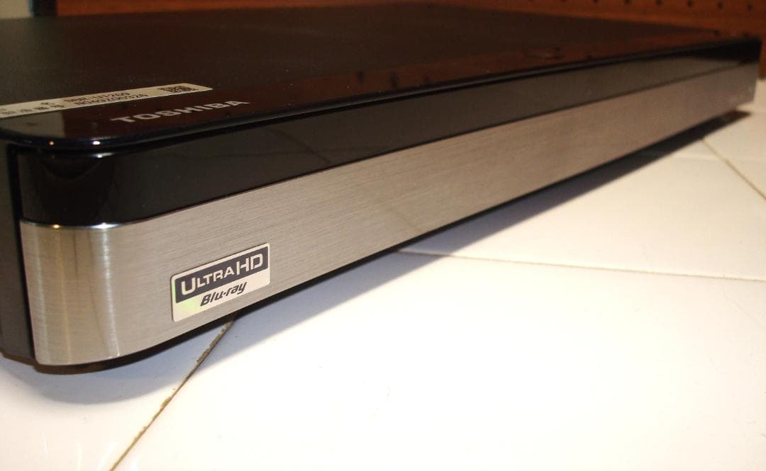 TOSHIBA 東芝 ブルーレイディスクレコーダー DBR-UT209
