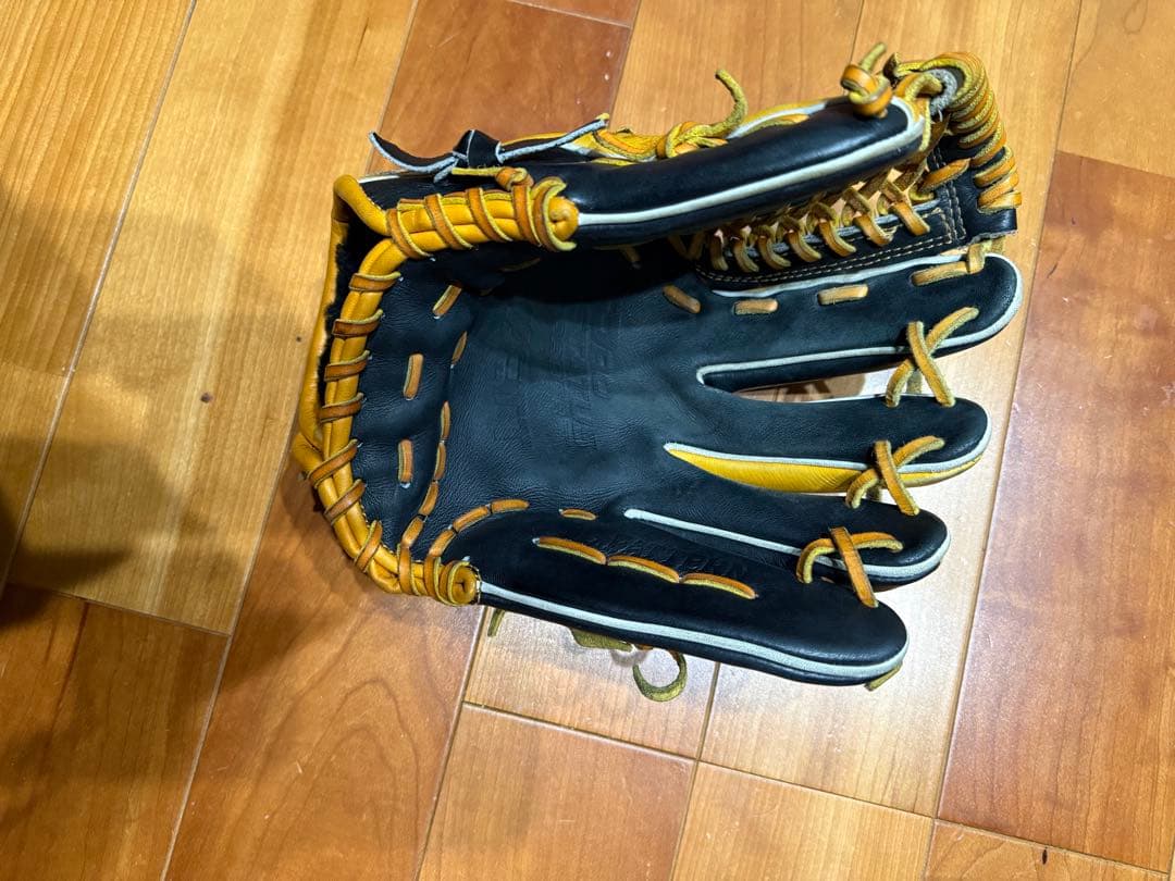 ZETT プロステイタス　軟式　内野用