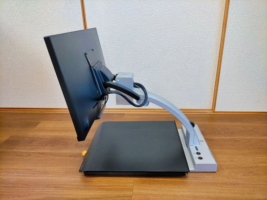【メゾフォーカス】据置型拡大読書器 REINECKER社