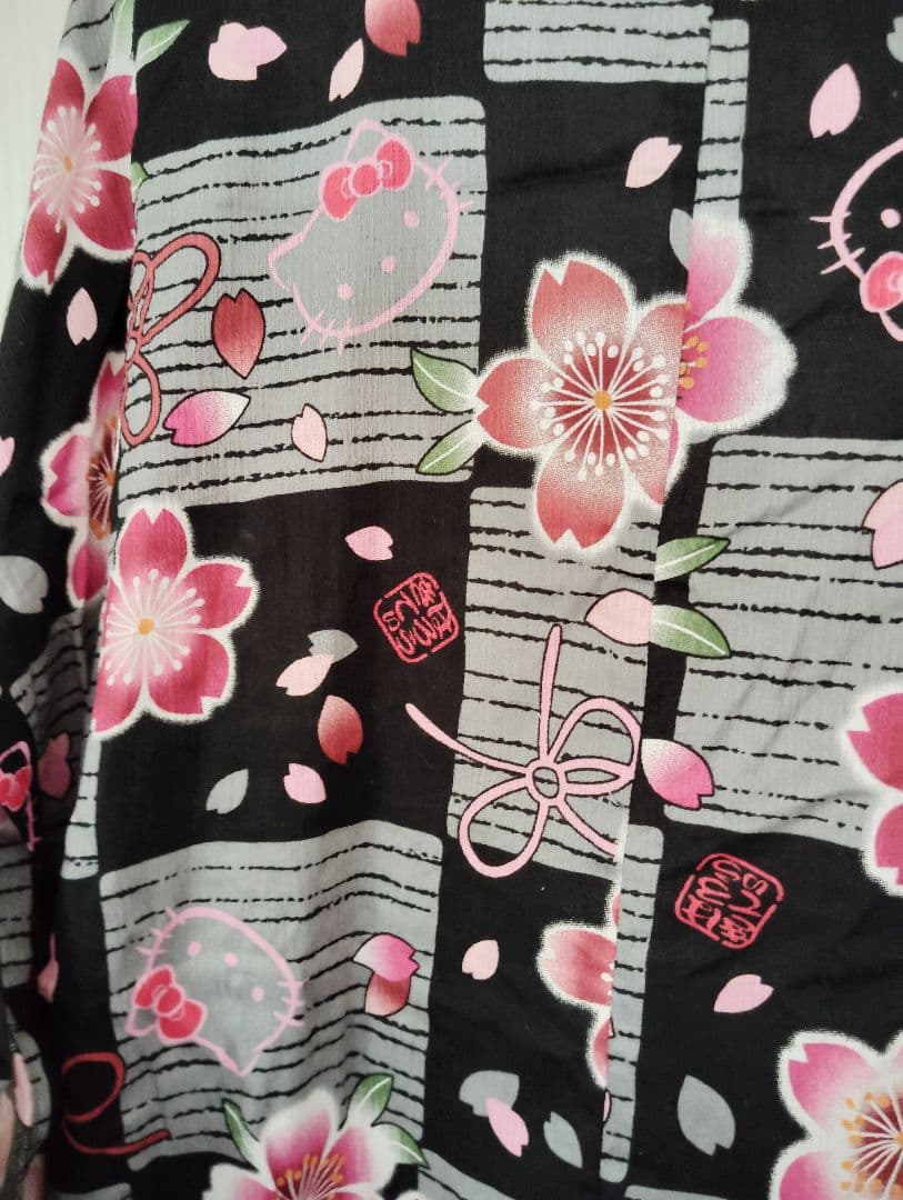 非売品ハローキティ可愛い 桜柄 浴衣帯と下駄セット