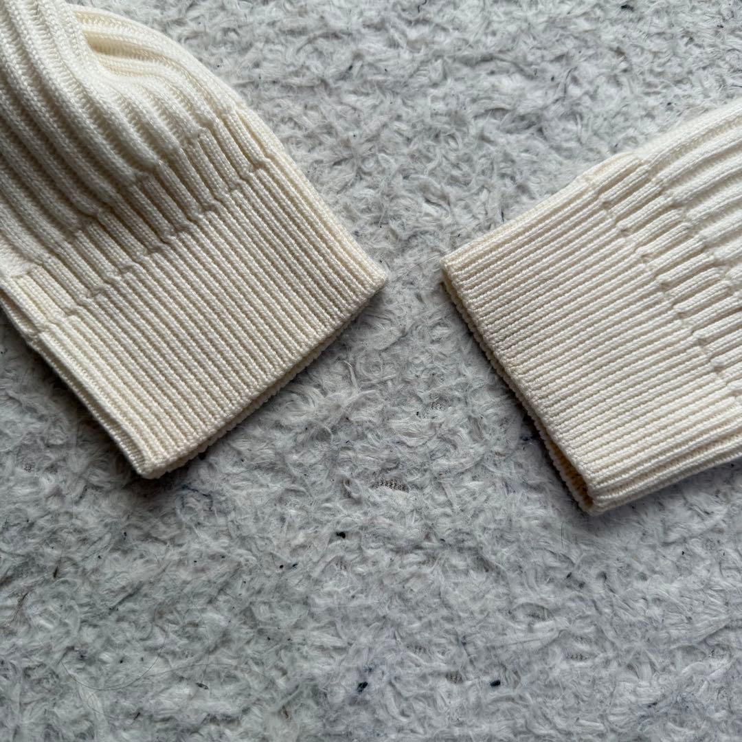 極美品Lサイズ相当　ザノーネ　タートルネックセーター　ケーブルニット　ホワイト