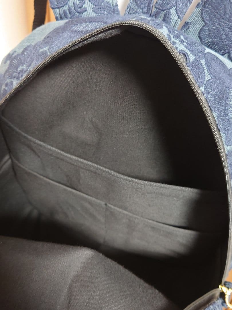 smile flower charcoal ミナペルホネン　リュック