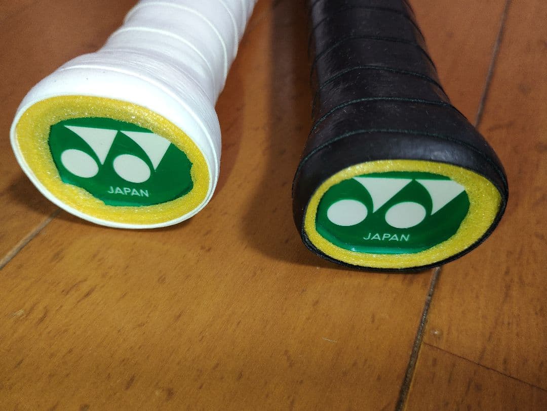 YONEX ナノフレア700 4UG5 2本セット