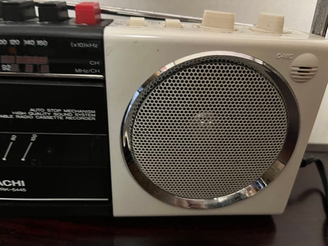 HITACHI ラジオ