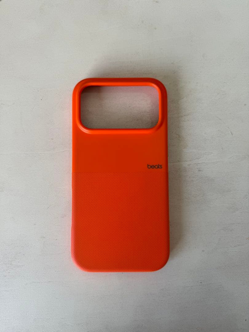Beats iPhone 17 Pro Max 用ケース - シエラオレンジ