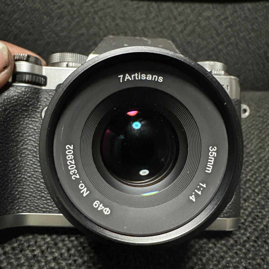 7Artisans 35mm F1.4 レンズ