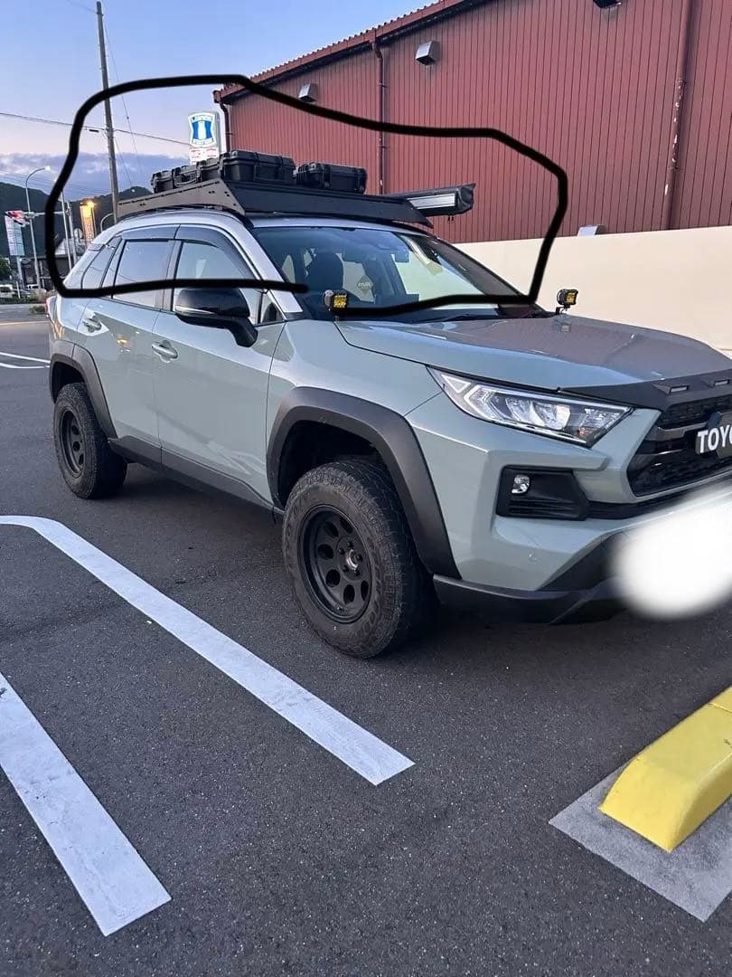 トヨタ RAV4 ネクサスジャパン　ルーフラック