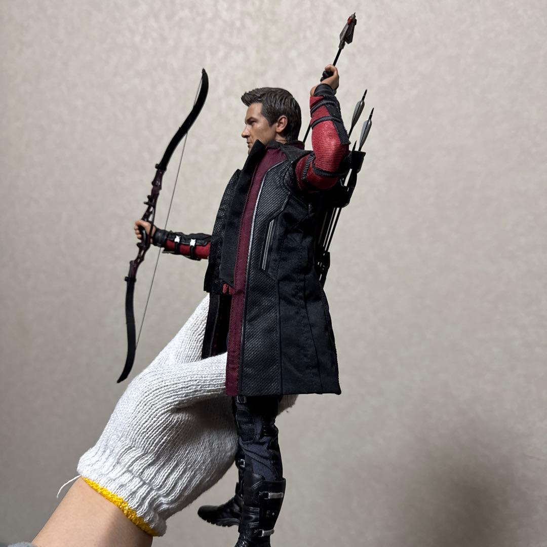 Marvel Avengers: Hawkeye ホークアイフィギュア
