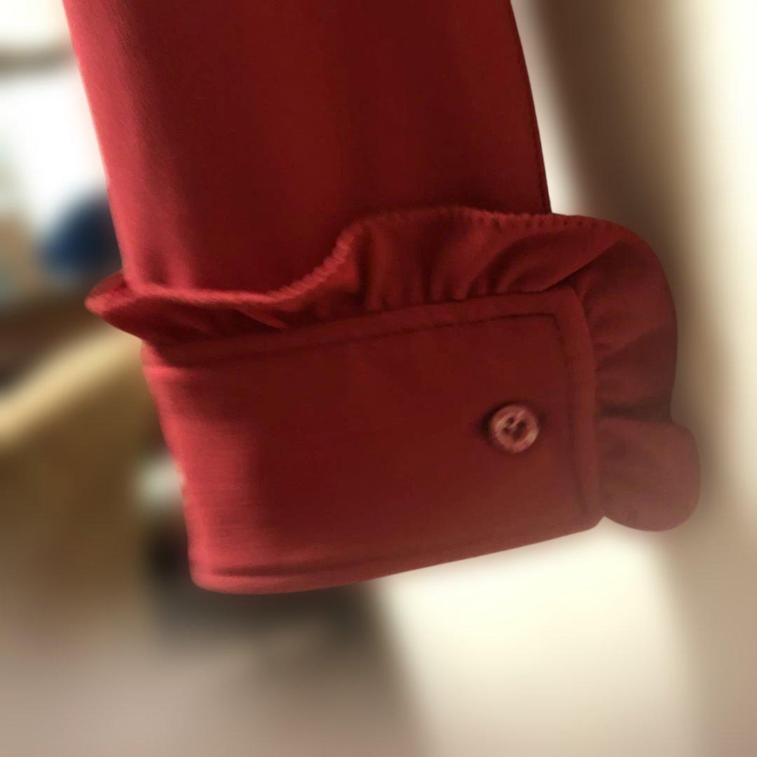 miu miu リボン付きレッドシャツ