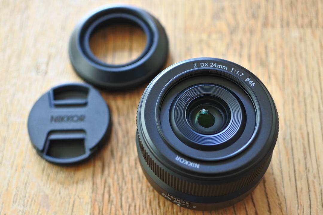 ［美品］NIKKOR Z DX 24mm f/1.7 純正フード付