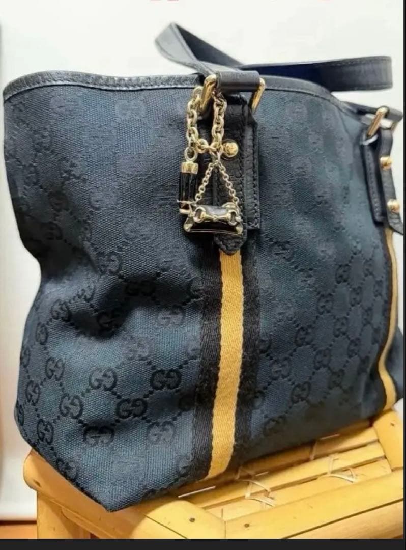 GUCCI GGキャンバス トートバック