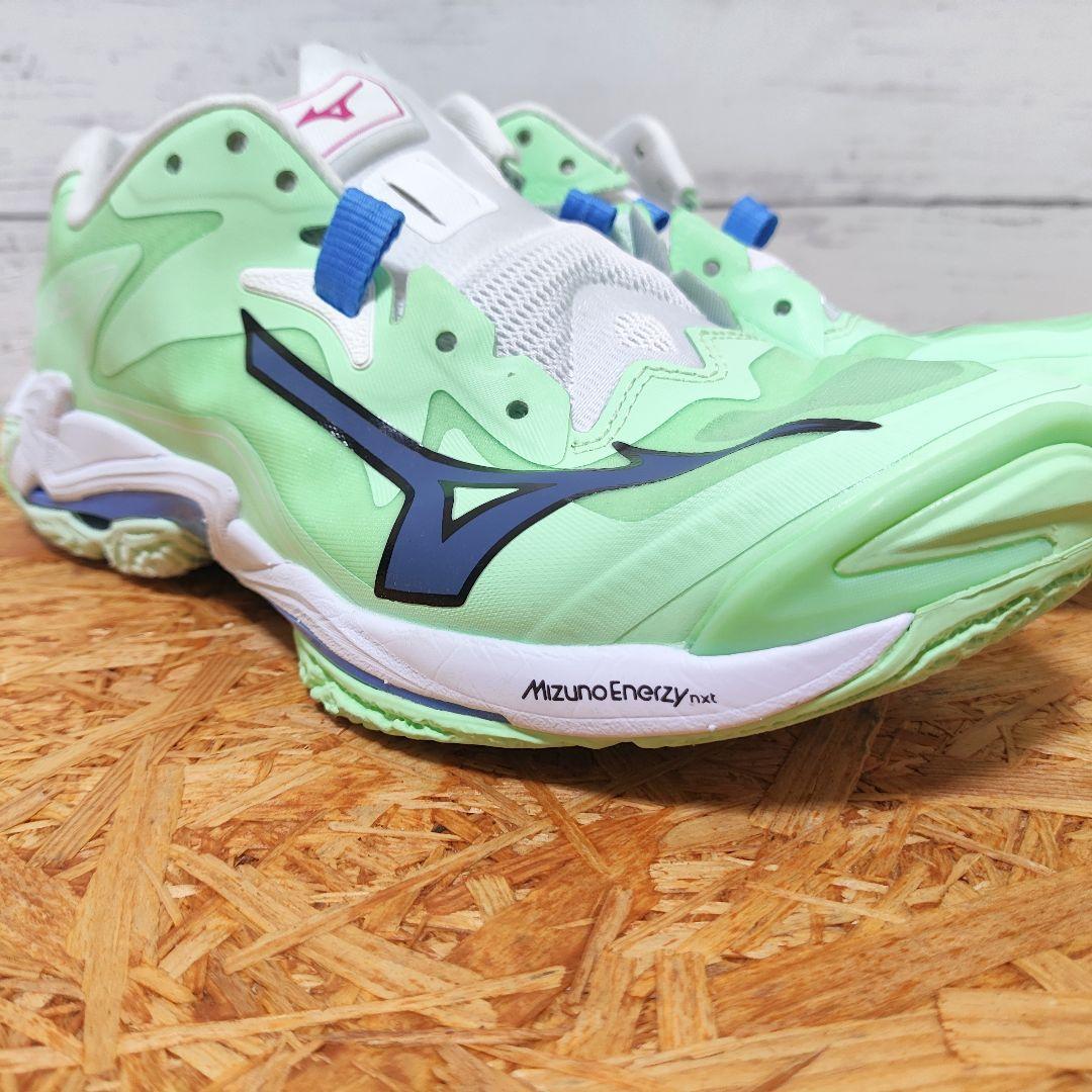 ミズノ バレーシューズ ウェーブ ライトニング Z8 ミントグリーン 27cm