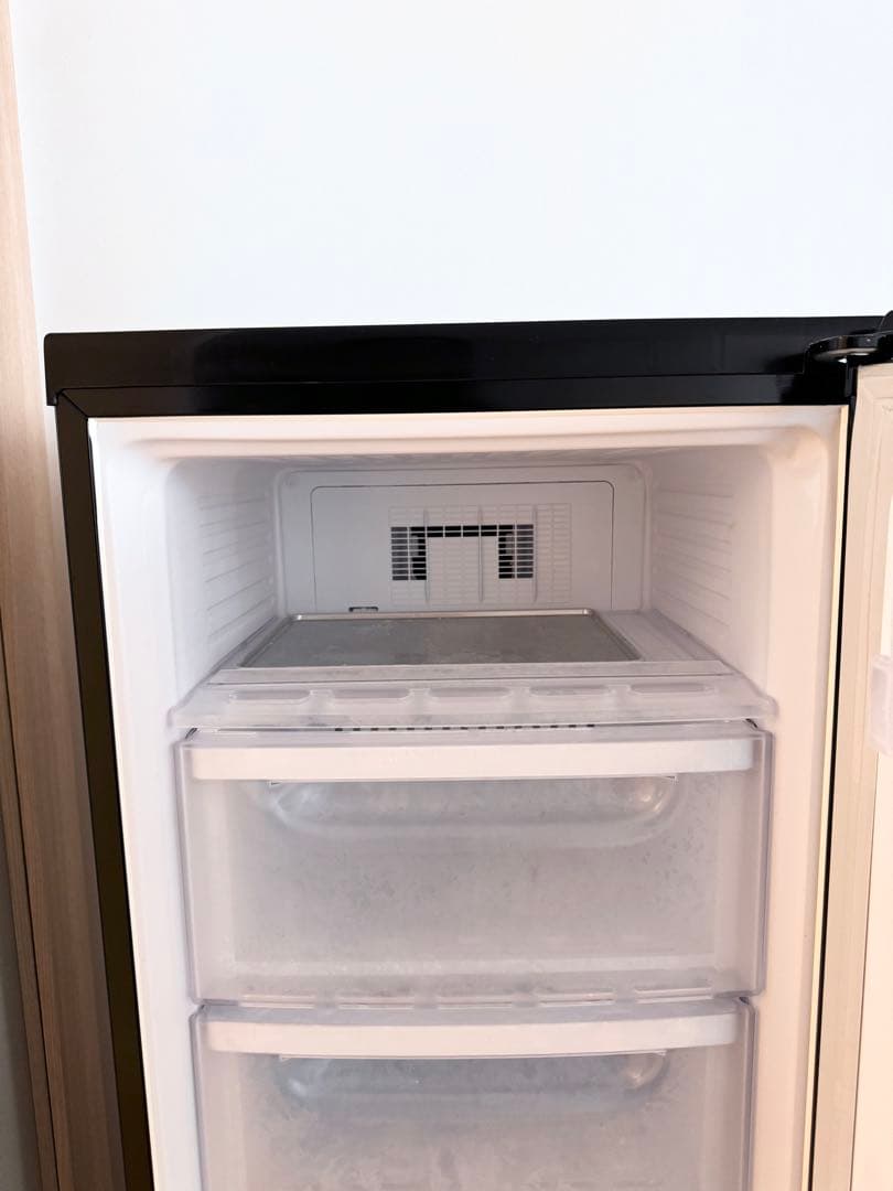 冷凍庫　MITSUBISHI ブラック