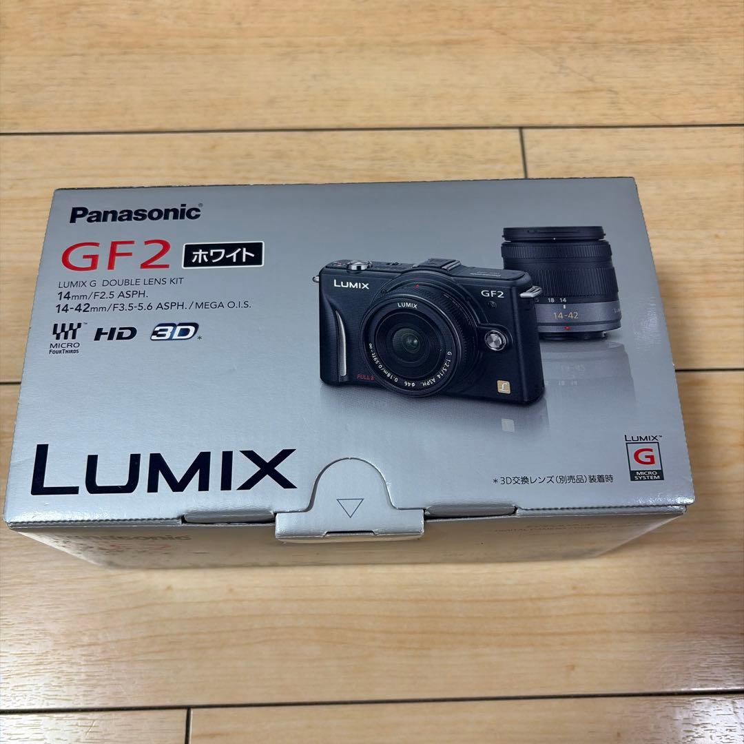 Panasonic LUMIX GF2 ダブルレンズキット ホワイト