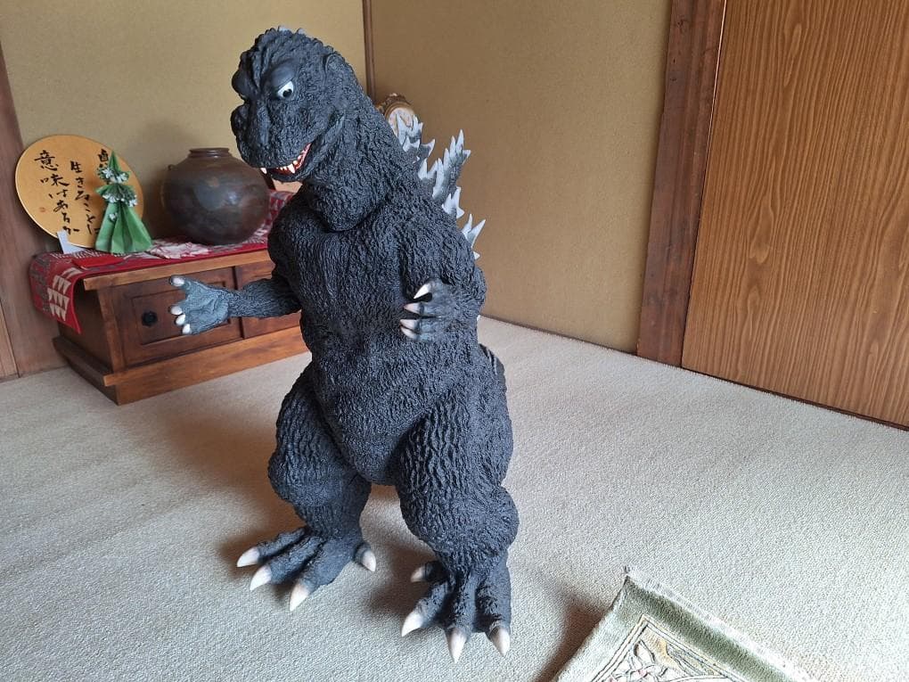 ディアゴスティーニ 「ゴジラをつくる」ジャンク品