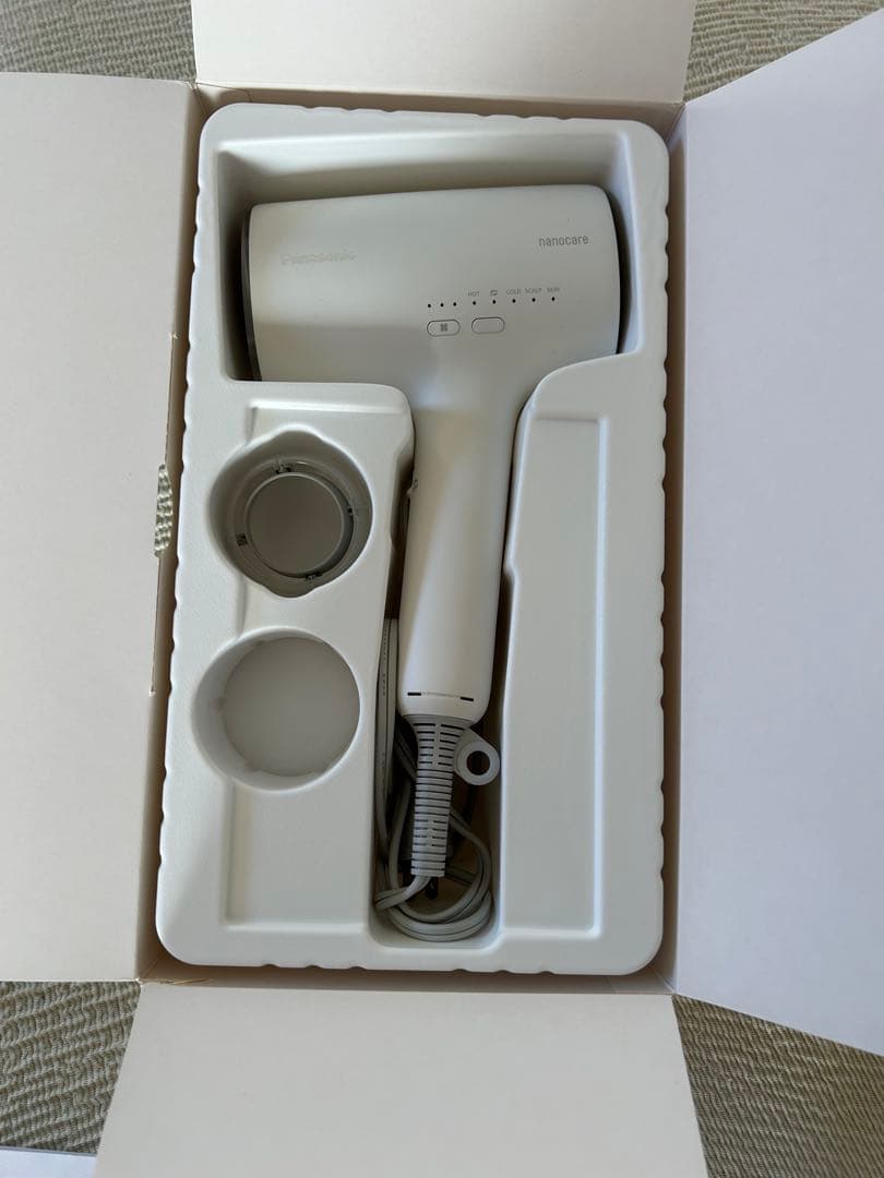 Panasonicナノケア ヘアドライヤー ホワイト