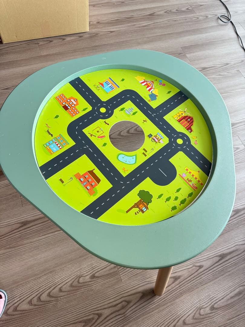 STOKKE ミューテーブル プレイテーブル