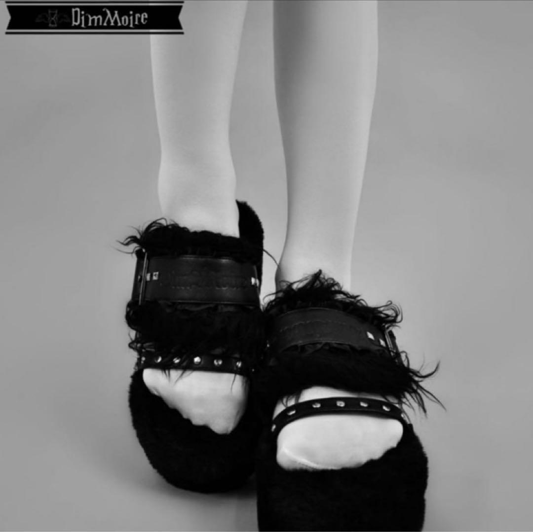 DimMoire ディムモアール ファー×スタッズサンダル ブラック　黒