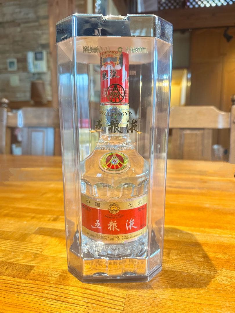 白酒　五粮液　WU LIANG YE 500ml 五粮液 39％