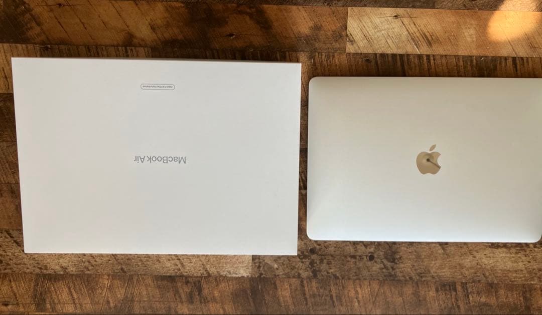 MacBook Air（M1,2020）13.3㌅ 512GB
