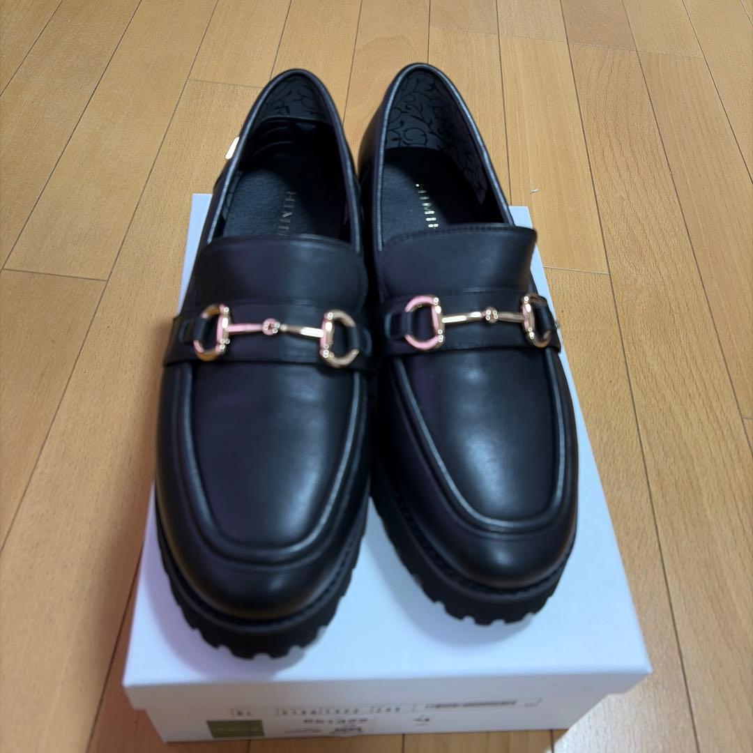 HIMIKO 卑弥呼ブラック厚底ローファー24.５センチ