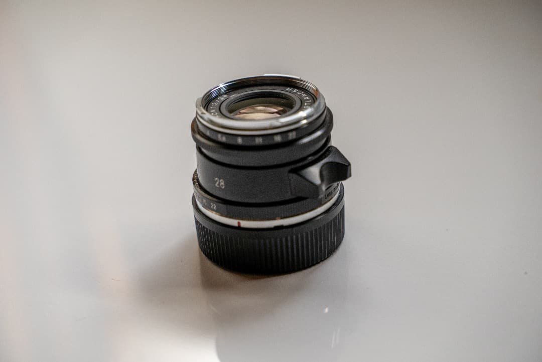 Voigtländer ULTRON 28mm F2 レンズ