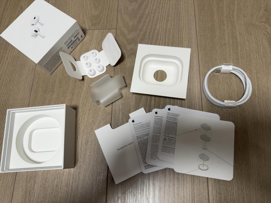 【Apple】AirPods Pro（第2世代）（USB-C） MTJV3J/A