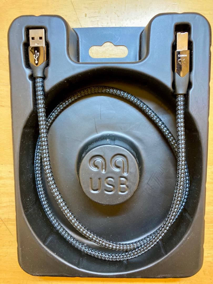 ケーブル・シールド AudioQuest Carbon USBA-B 0.75m