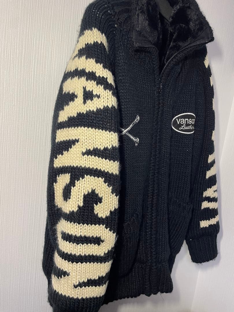 VANSON スカルデザイン ニットセーター