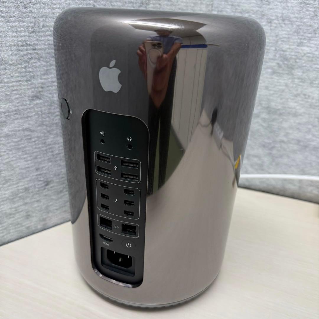 Mac Pro/Monterey/D500×2計6GB/6コア/32GB/1TB