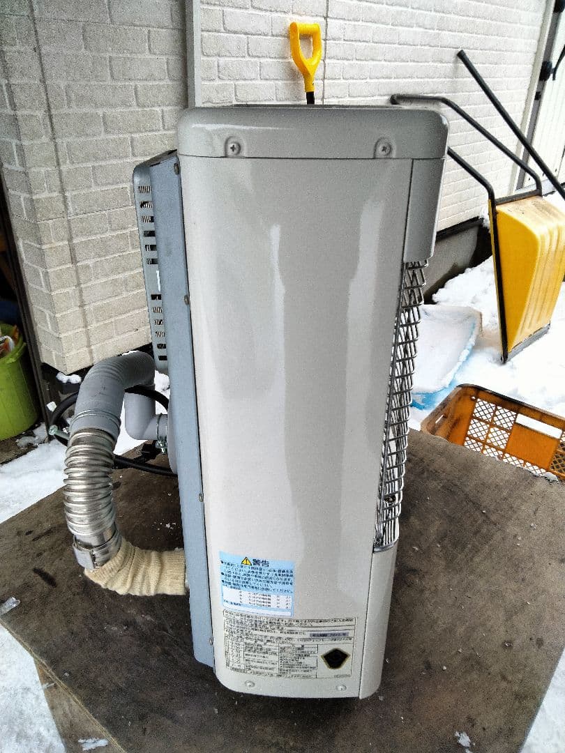 札幌発サンポットFF石油ストーブ！品番「FFR‐554KL」2017年式中古品